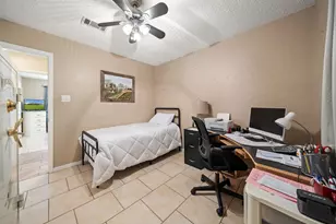 9885 Silver Creek Dr, Scurry, TX 75158 - Photo 11