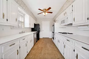 2822 Colleen Dr, Garland, TX 75043 - Photo 9