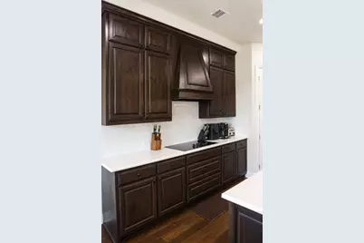 279 Paluxy Street, Burleson, TX 76028 - Photo 13