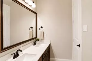 279 Paluxy St, Burleson, TX 76028 - Photo 19