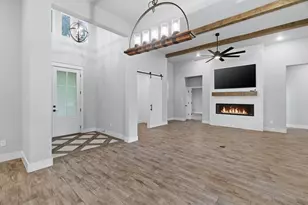 205 Deer Glade Ct, Azle, TX 76020 - Photo 5