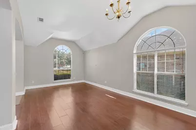 7911 Decoy Drive, Arlington, TX 76002 - Photo 5