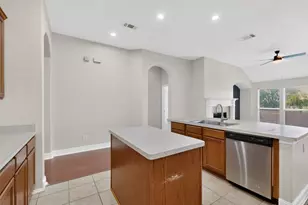 7911 Decoy Dr, Arlington, TX 76002 - Photo 13