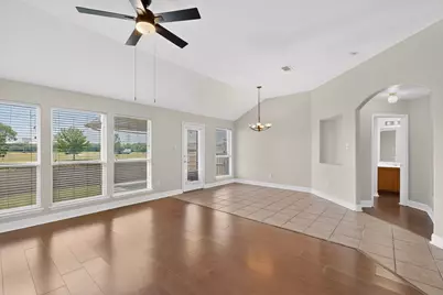7911 Decoy Drive, Arlington, TX 76002 - Photo 7