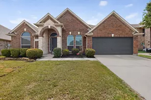 7911 Decoy Dr, Arlington, TX 76002 - Photo 1