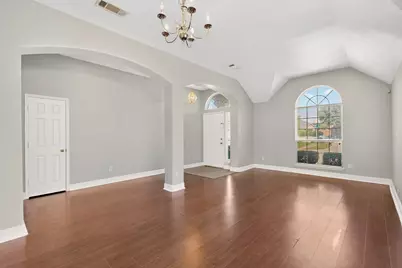 7911 Decoy Drive, Arlington, TX 76002 - Photo 3
