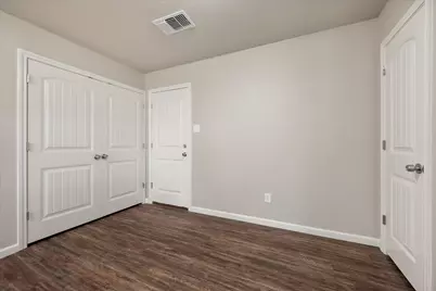 2512 Colleen Drive, Arlington, TX 76016 - Photo 17