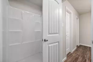 2512 Colleen Dr, Arlington, TX 76016 - Photo 23
