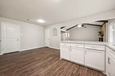 2512 Colleen Drive, Arlington, TX 76016 - Photo 15