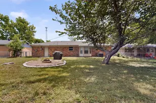 321 Redbud St, Rhome, TX 76078 - Photo 15
