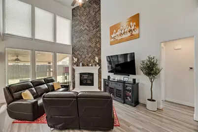 3940 Shrike Trail, Fort Worth, TX 76262 - Photo 5