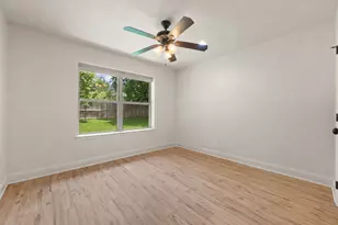 548 McKittrick Ct, Godley, TX 76044 - Photo 29