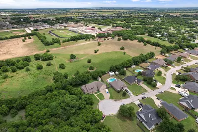 548 McKittrick Court, Godley, TX 76044 - Photo 37