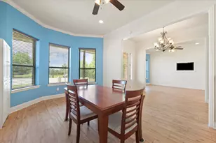 548 McKittrick Ct, Godley, TX 76044 - Photo 5