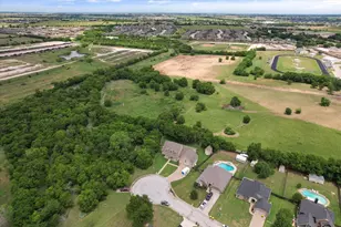 548 McKittrick Ct, Godley, TX 76044 - Photo 37
