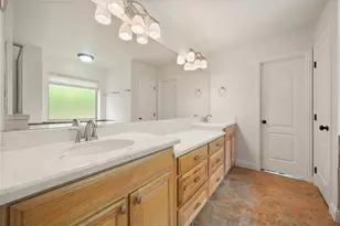 548 McKittrick Ct, Godley, TX 76044 - Photo 23