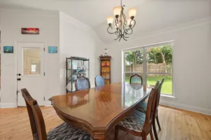 548 McKittrick Ct, Godley, TX 76044 - Photo 17