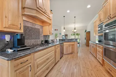 548 McKittrick Court, Godley, TX 76044 - Photo 3