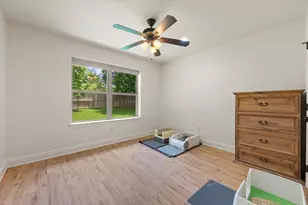 548 McKittrick Ct, Godley, TX 76044 - Photo 29