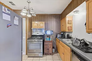 6807 Prosper St, Dallas, TX 75209 - Photo 11