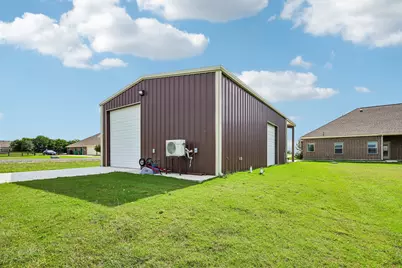 5520 Littlefield Drive, Dish, TX 76247 - Photo 15