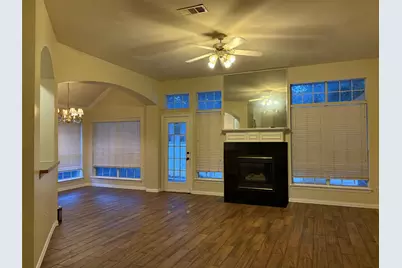 4701 Seachest Lane, Arlington, TX 76016 - Photo 3