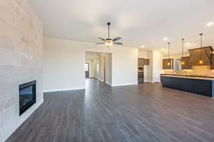 2813 Carisbrooke St, Celina, TX 75009 - Photo 3
