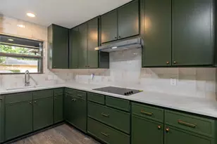5728 Caracas Dr, North Richland Hills, TX 76180 - Photo 17