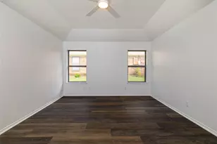 5728 Caracas Dr, North Richland Hills, TX 76180 - Photo 21