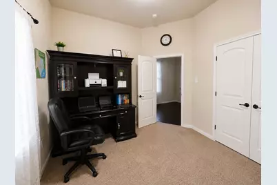 10200 Bennet Drive, McKinney, TX 75072 - Photo 9