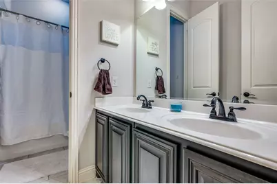 3433 Varsity Drive, Little Elm, TX 75068 - Photo 17