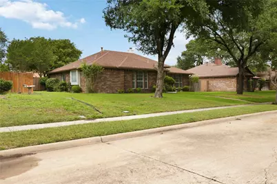 1403 Baker, Cedar Hill, TX 75104 - Photo 3