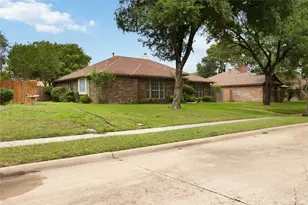 1403 Baker, Cedar Hill, TX 75104 - Photo 3