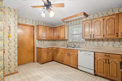 2952 State Hwy 144, Glen Rose, TX 76043 - Photo 33