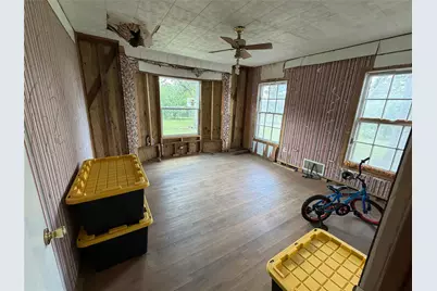 1920 Crow Drive, Waco, TX 76705 - Photo 13