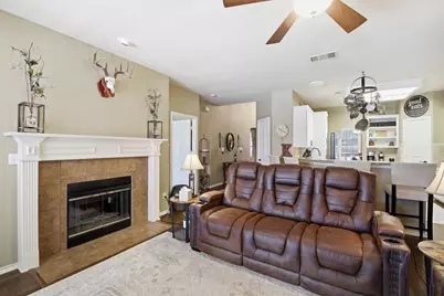 1117 Crestview Drive, Bedford, TX 76021 - Photo 11