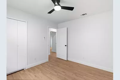 1952 Rambling Ridge Lane, Carrollton, TX 75007 - Photo 17