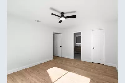 1952 Rambling Ridge Lane, Carrollton, TX 75007 - Photo 13