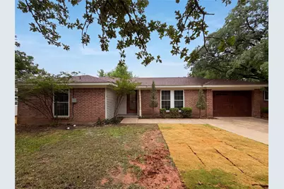 512 Lake Crest Parkway, Azle, TX 76020 - Photo 1