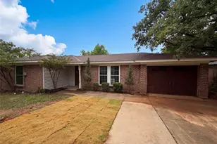 512 Lake Crest Pkwy, Azle, TX 76020 - Photo 7