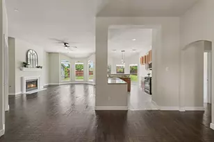 200 Hardwicke Ln, Little Elm, TX 75068 - Photo 11