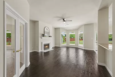 200 Hardwicke Lane, Little Elm, TX 75068 - Photo 5