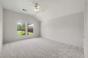 200 Hardwicke Ln, Little Elm, TX 75068 - Photo 13