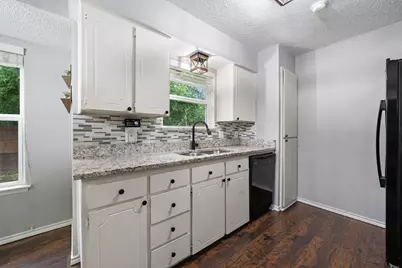 6244 Melinda Drive, Watauga, TX 76148 - Photo 11