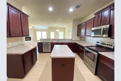 130 Meadow Crest Drive, Princeton, TX 75407 - Photo 7