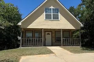 10915 Shady Oaks Dr, Runaway Bay, TX 76426 - Photo 5