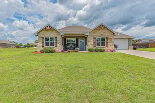 177 Mill St, Emory, TX 75440 - Photo 1
