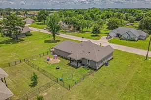 177 Mill St, Emory, TX 75440 - Photo 25