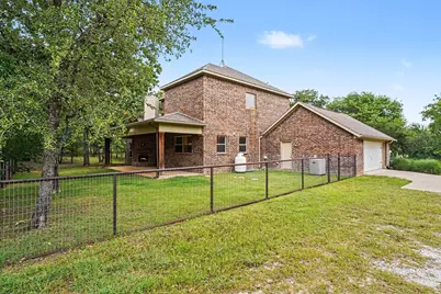 2190 County Road 2027, Glen Rose, TX 76043 - Photo 17