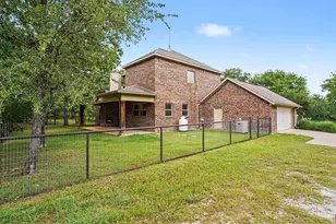 2190 County Rd 2027, Glen Rose, TX 76043 - Photo 17